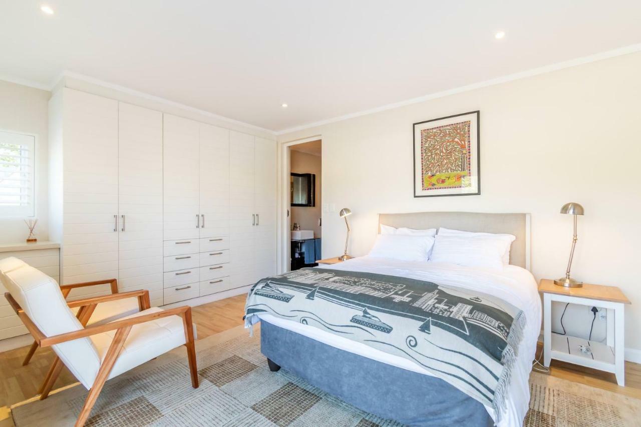 Trendy Get-Away On The Canals, Thesen Islands Knysna Exterior foto